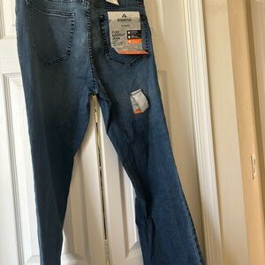 Ridgecut Classic Blue Bootcut Denim Jeans. NWT.